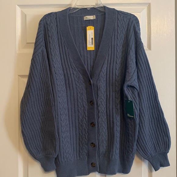 Cabled oversized cardigan with buttons - Picture 1 of 2